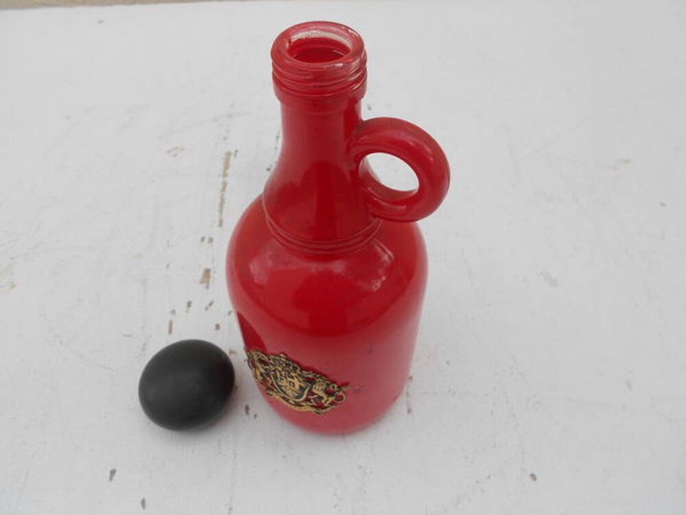 CARAFE ANCIENNE Décoration