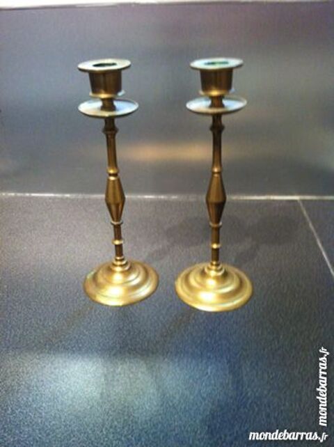 PAIRE DE CHANDELIERS EN LAITON 50 Boulogne-Billancourt (92)