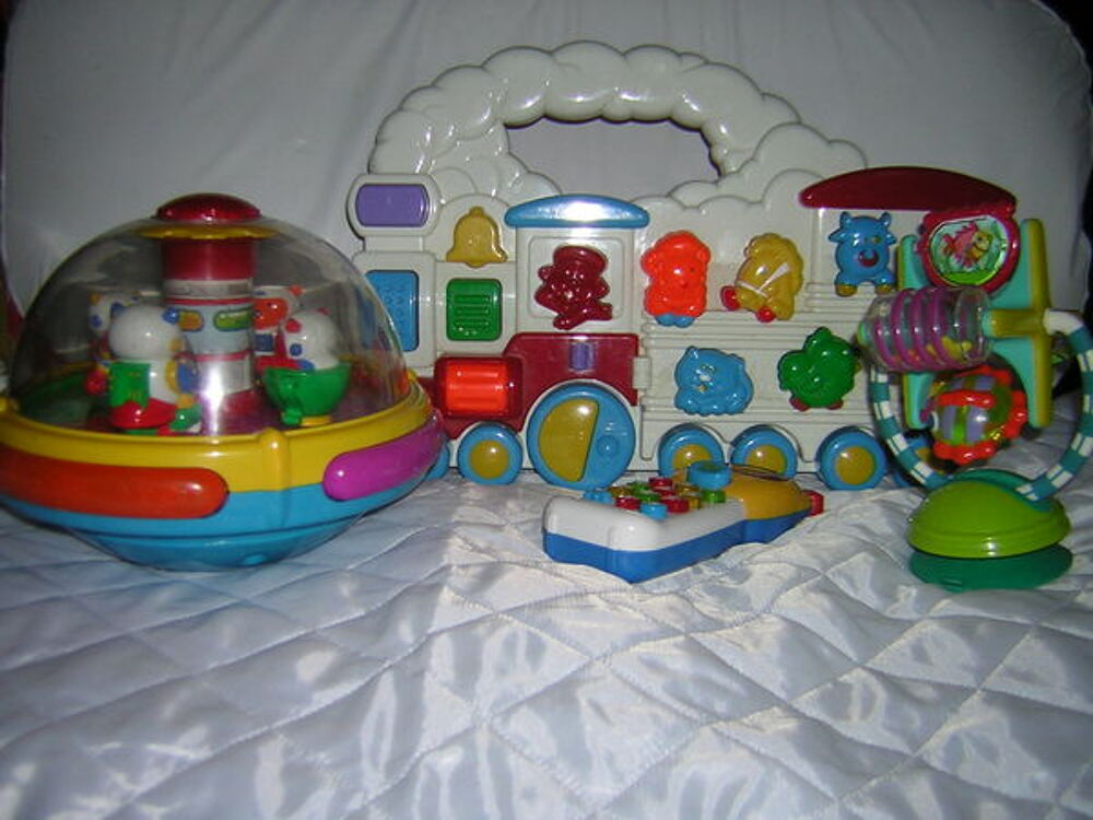 lot de jeux 1 er &acirc;ge Jeux / jouets