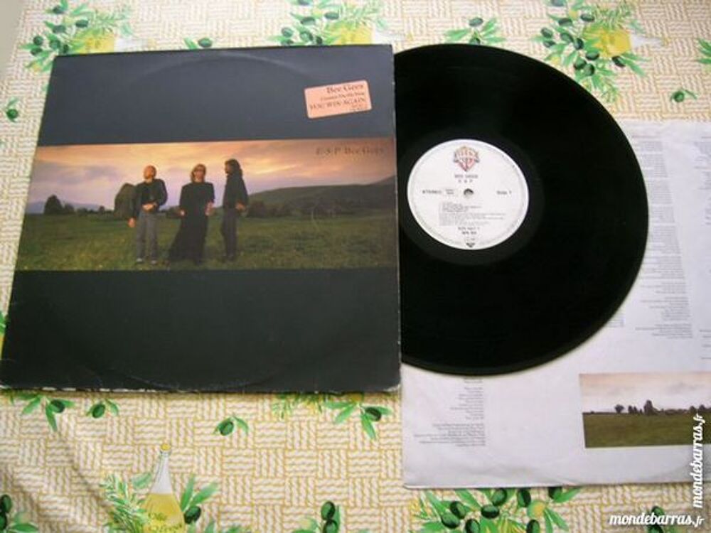33 Tours BEE GEES E.S.P. CD et vinyles