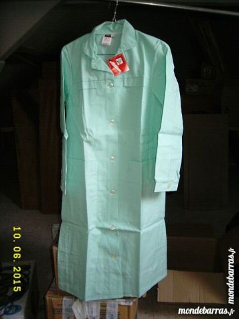 blouse  de travail femme 10 Saint-Germain-des-Bois (18)