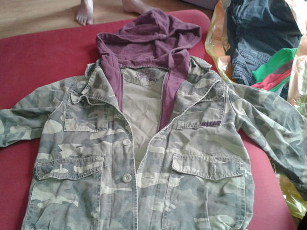 Lot de 2 vestes gar&ccedil;on 8 ans Vêtements enfants