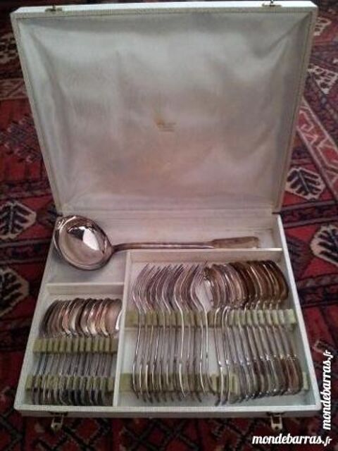 mnagre en mtal argent 500 Saint-Rmy (21)