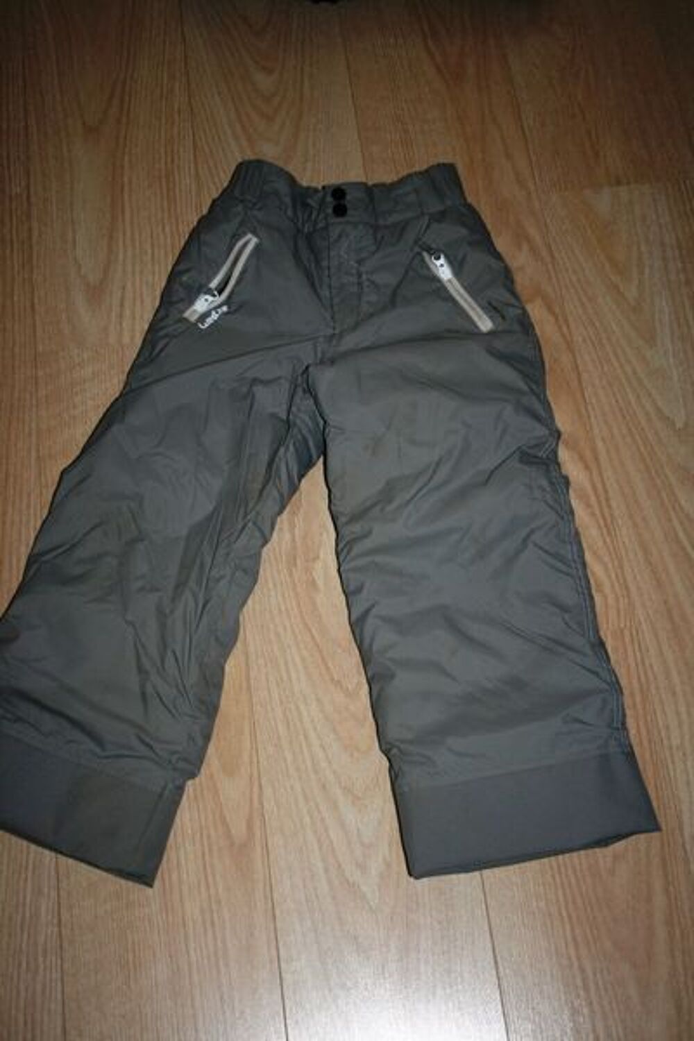 Pantalon ski 6 ans et botte apres ski enfant 33 Vêtements