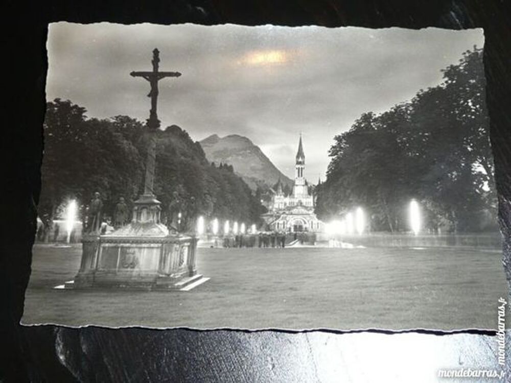 Carte postale Basilique N.D De Lourdes 1958 