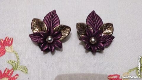 BOUCLES D'OREILLES CLIPS FLEUR FEUILLES 2 cuisses (71)