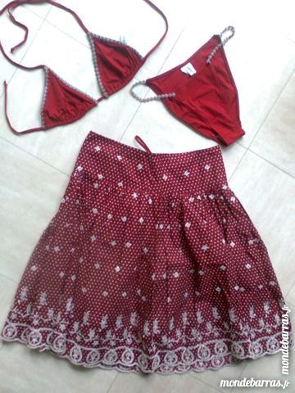 jupe bordeaux 36 - bikini 40 - zoe Vêtements