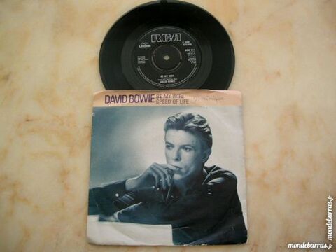 45 TOURS BOWIE Be my wife/Speed of life 18 Nantes (44)