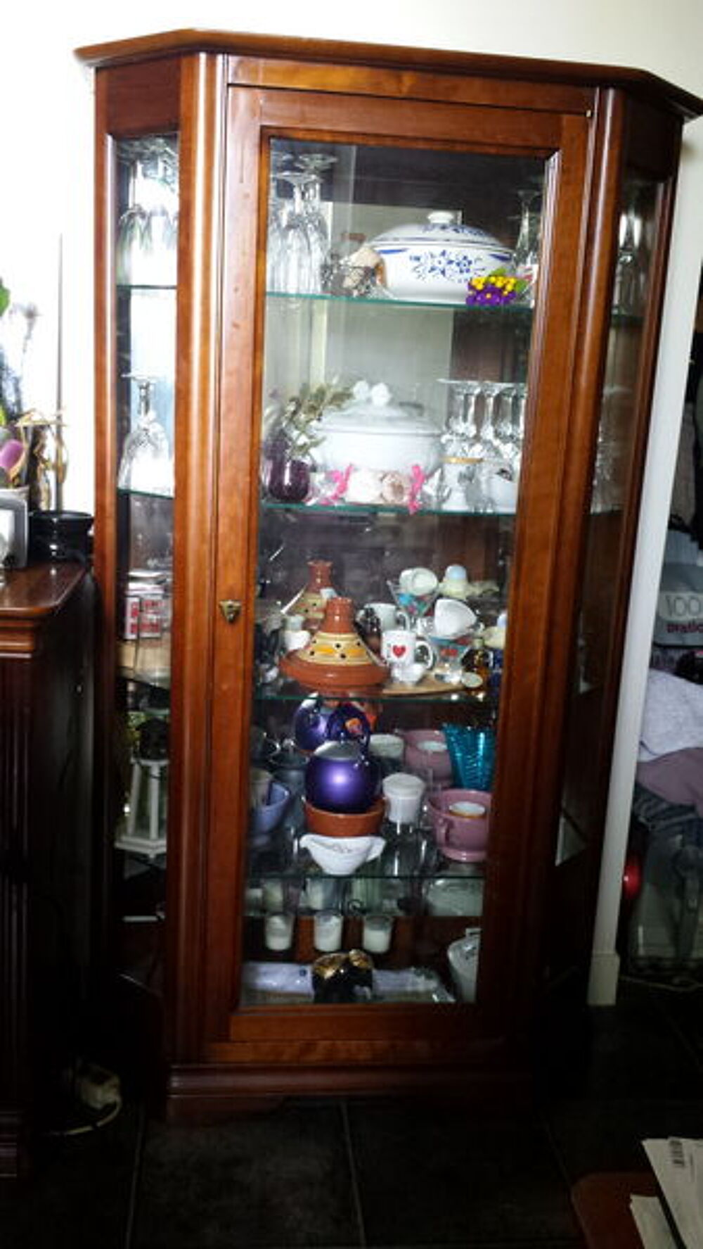 Vitrine en merisier, style Louis Philippe Meubles