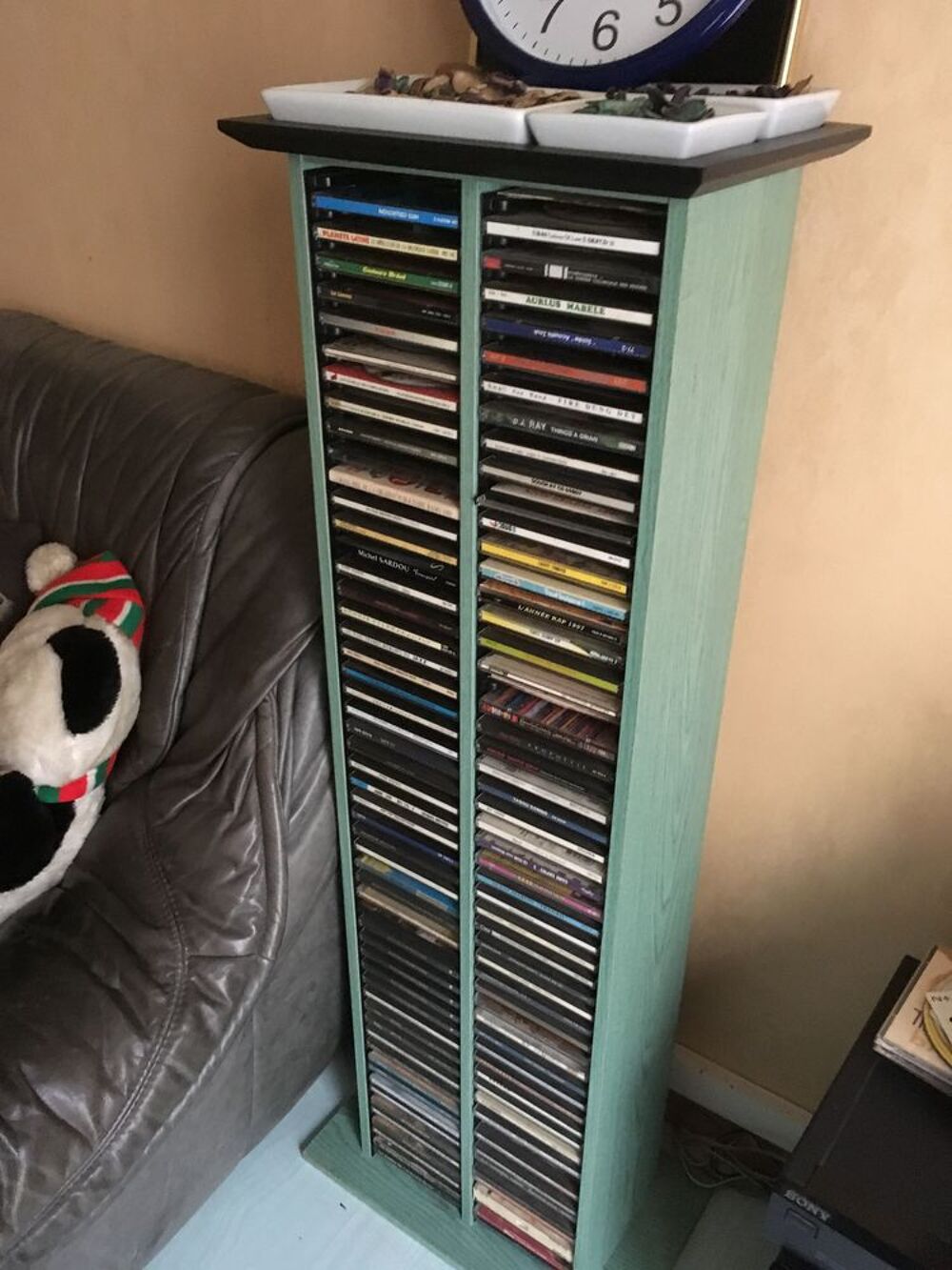 MEUBLE RANGE CE CD et vinyles
