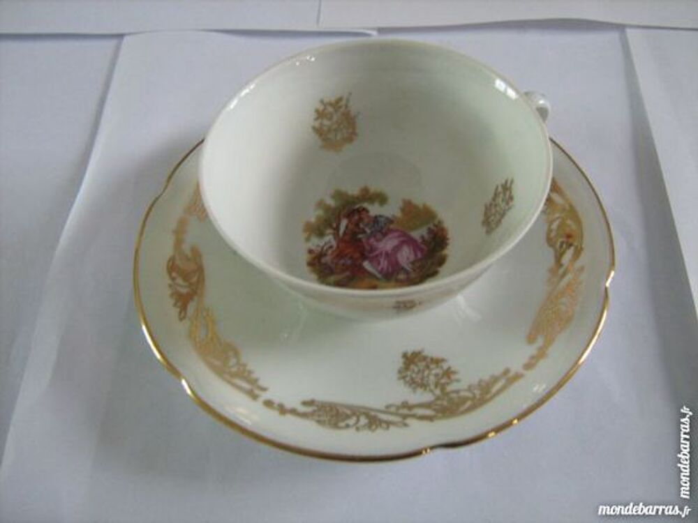 5 TASSES ET SOUS TASSES d&eacute;cor FRAGONARD Cuisine