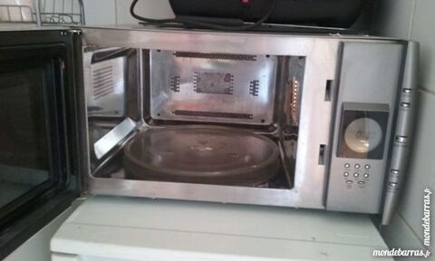 vend four multifonctions 40 Saint-Clair-sur-Epte (95)