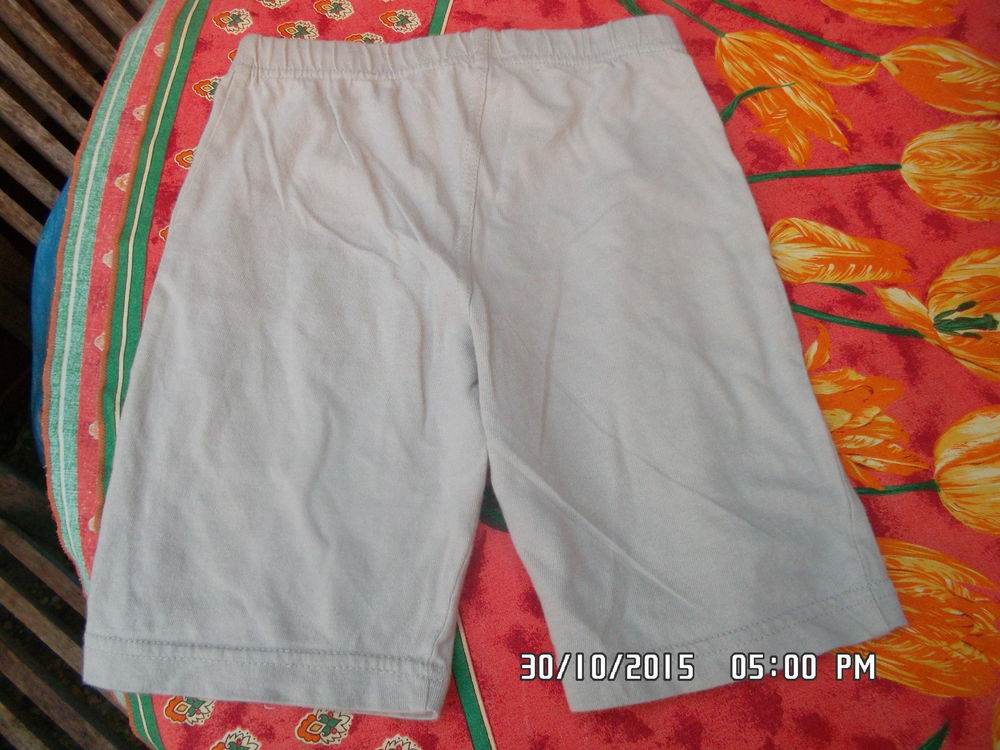 SHORT BEIGE*JUSTE 0.50 CTS*KIKI60230 Vêtements enfants