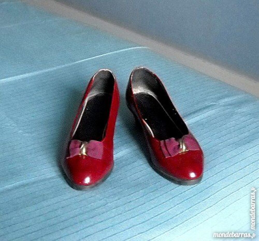 Escarpins &agrave; talon compens&eacute; bordeaux Chaussures