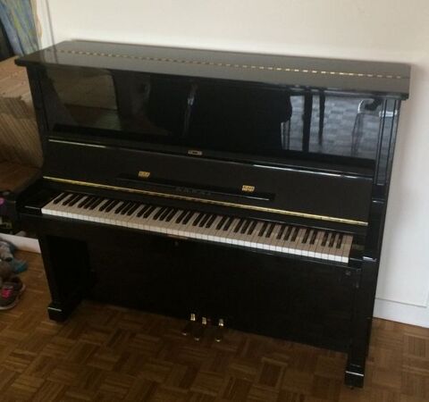 PIANO ACOUSTIQUE KAWA�  P 1 3200 Paris 15 (75)
