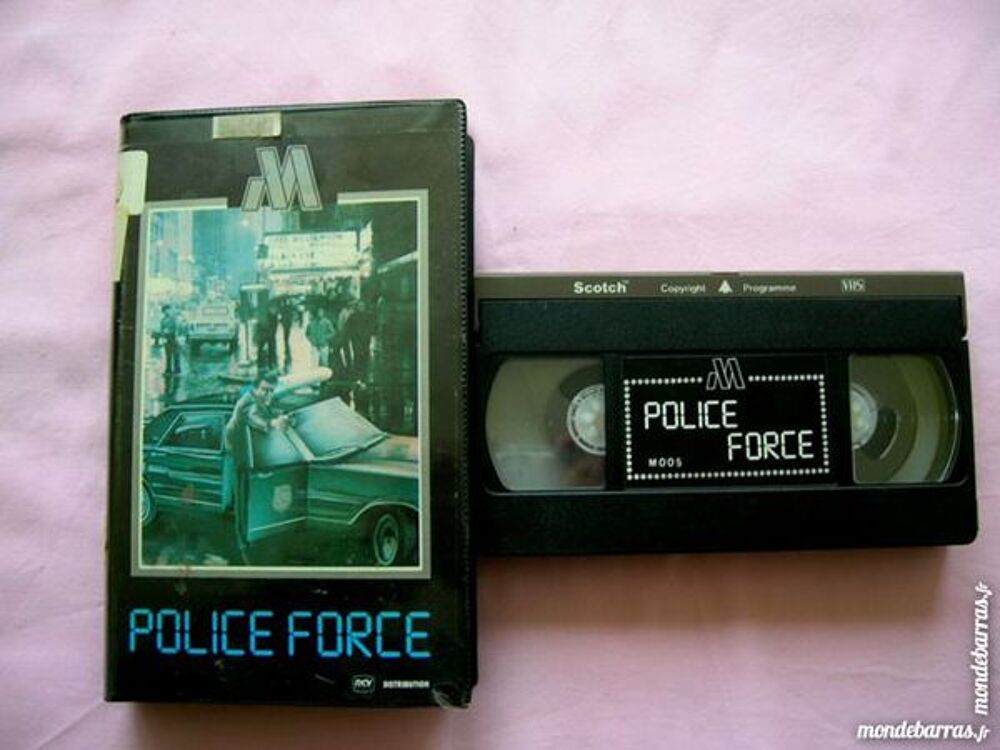 K7 VHS POLICE FORCE - Film policier DVD et blu-ray