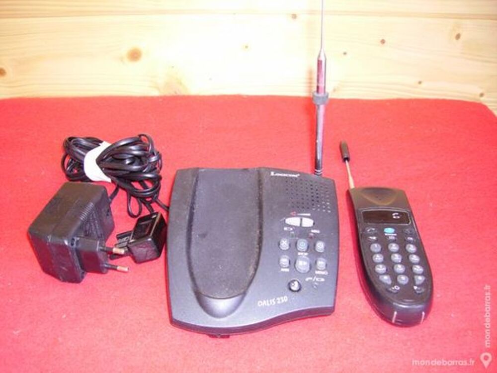 TELEPHONE REPONDEUR-ENREGISTREUR &laquo; Logicom &raquo; Téléphones et tablettes