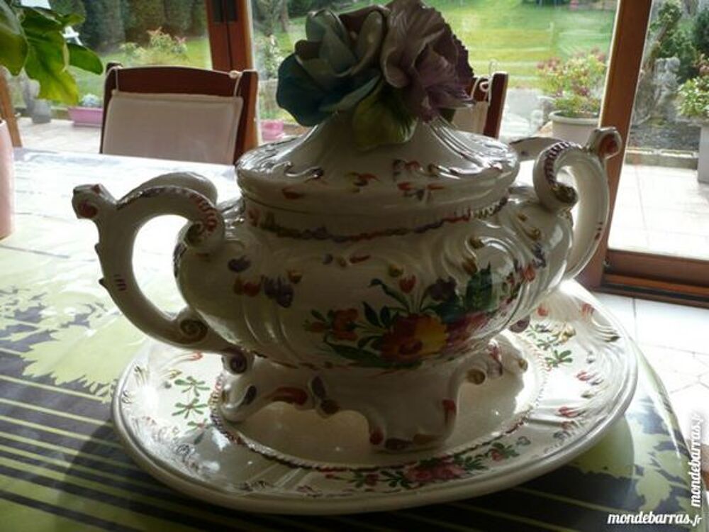 soupi&egrave;re Décoration