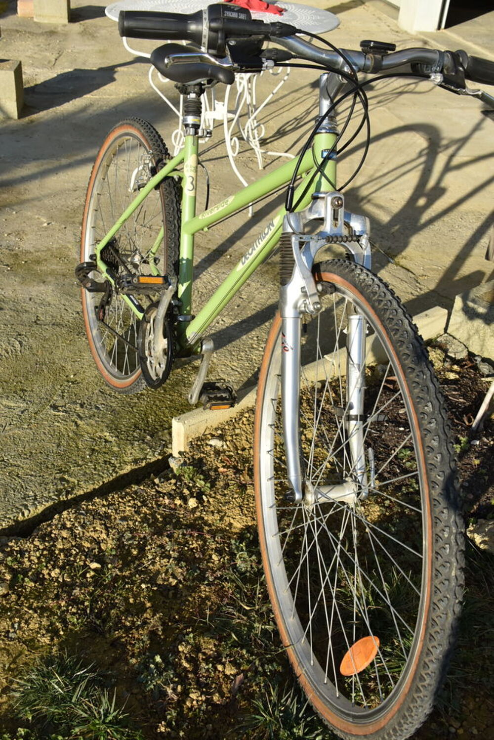 VELO VTC FEMME DECATHLON RIVERSIDE 3,3 Vélos