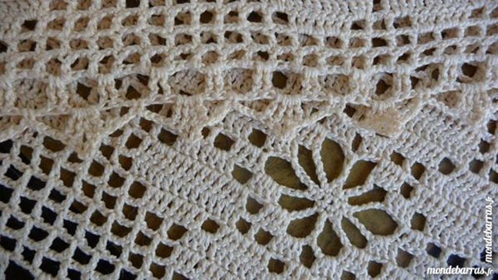 NAPPERON CROCHET Dcoration