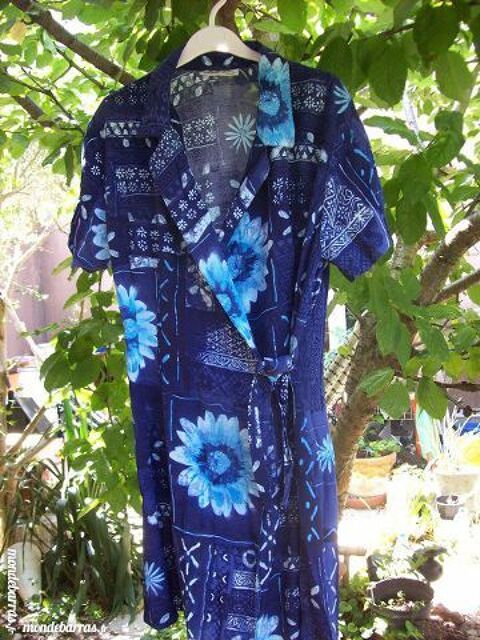 robe imprime fleurs bleues - 42 - zoe 5 Martigues (13)