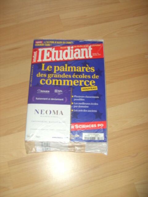 Revue L'étudiant N° 373 - Novembre 2013 (Neuve) 3 Ardoix (07)