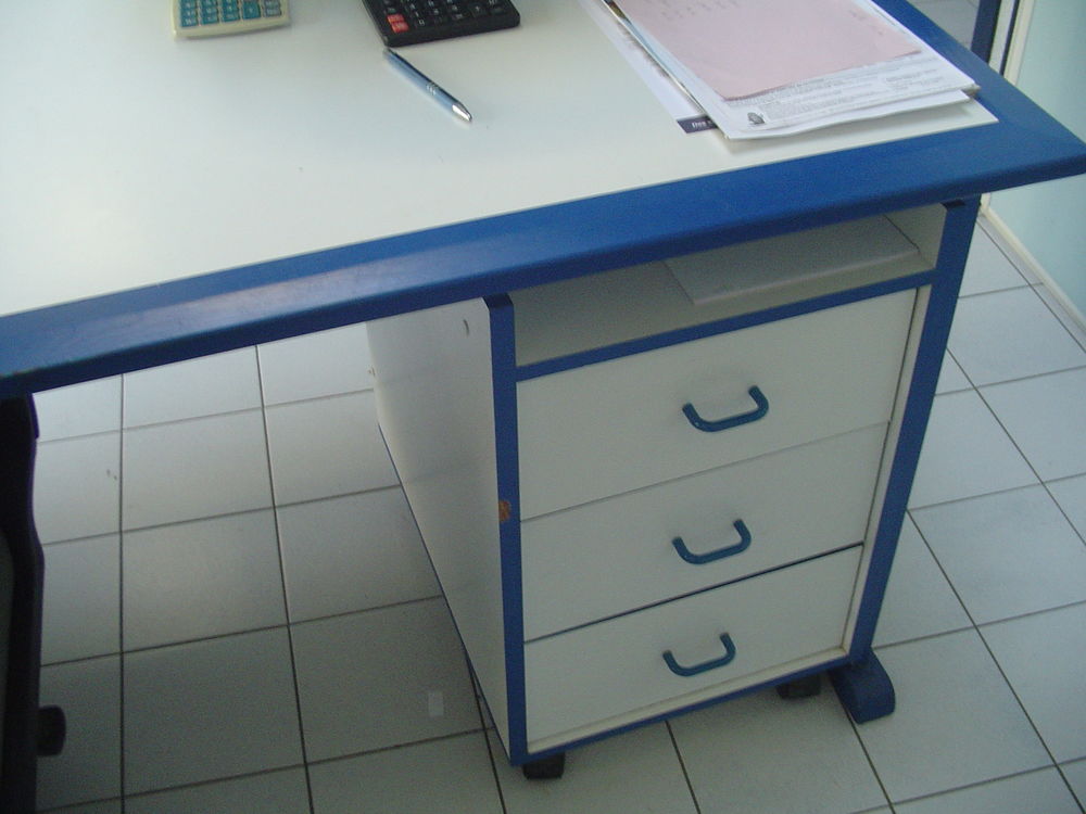 Bureau Meubles