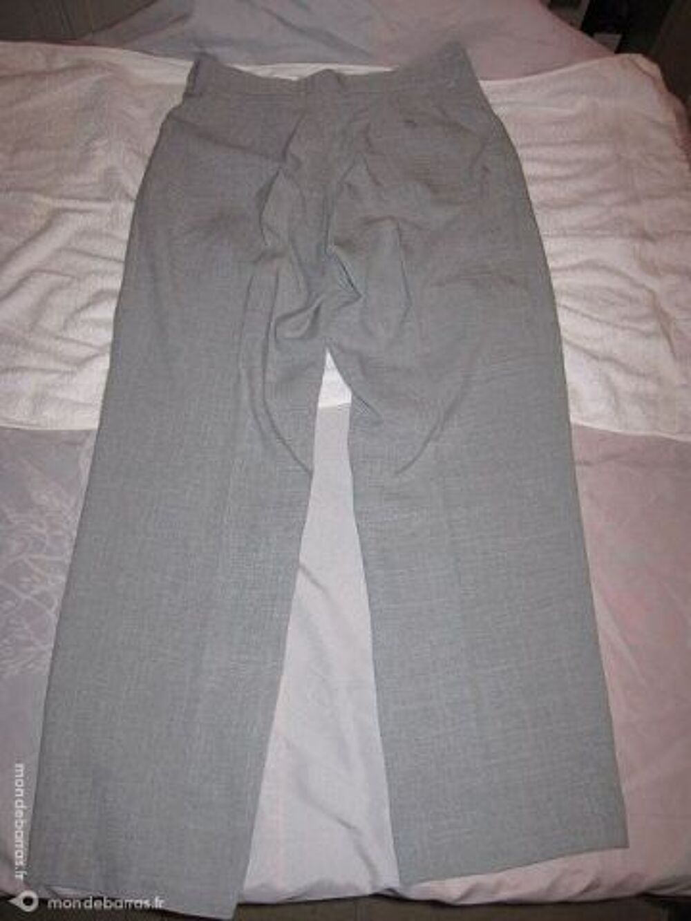 Pantalon Jennyfer gris femme T42 V�tements