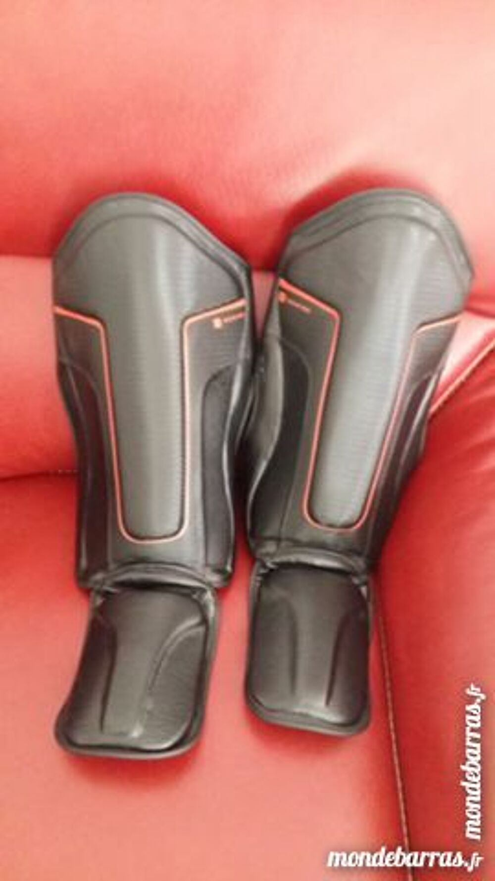 GANTS DE BOXE ET PROT&Egrave;GE TIBIA Sports