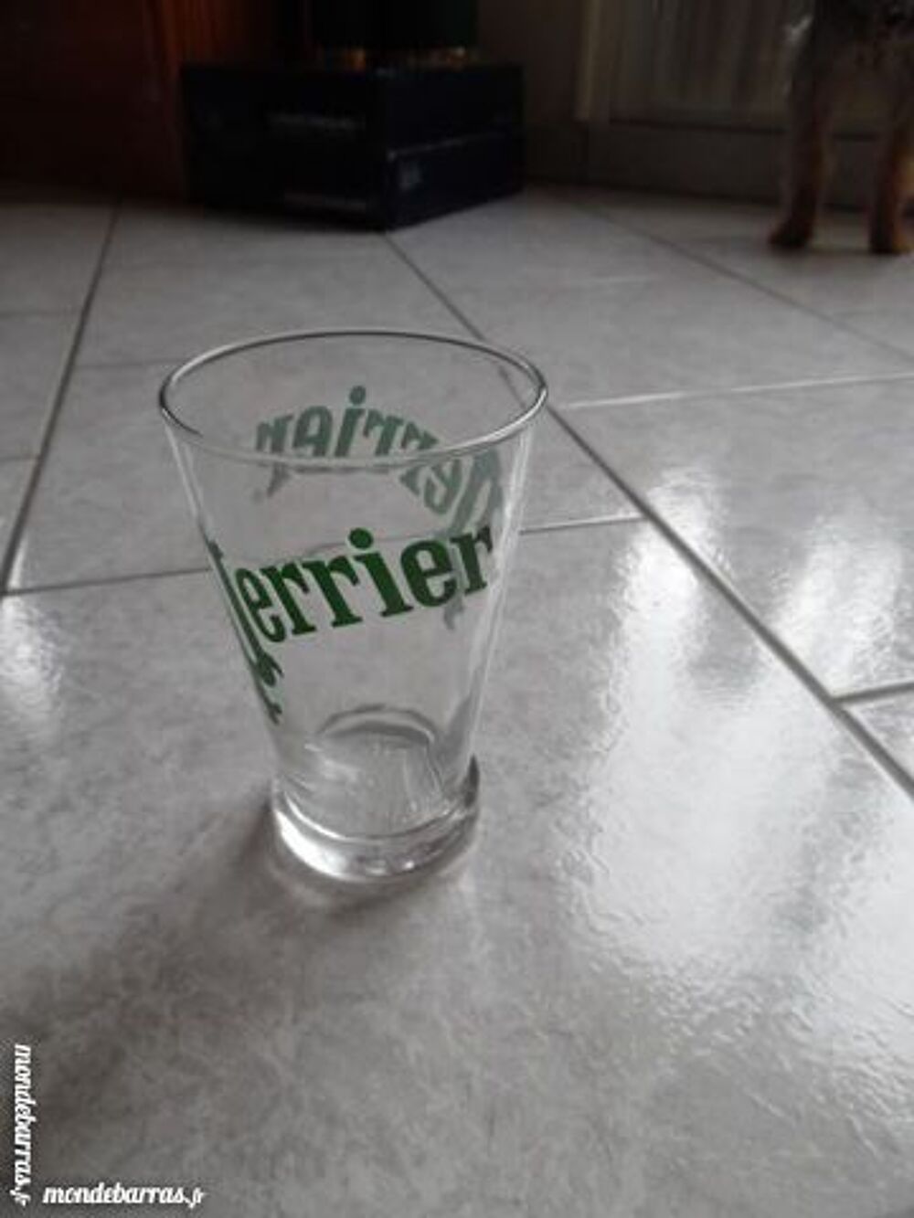 lot de 6 verres PERRIER, COMME NEUFS Cuisine