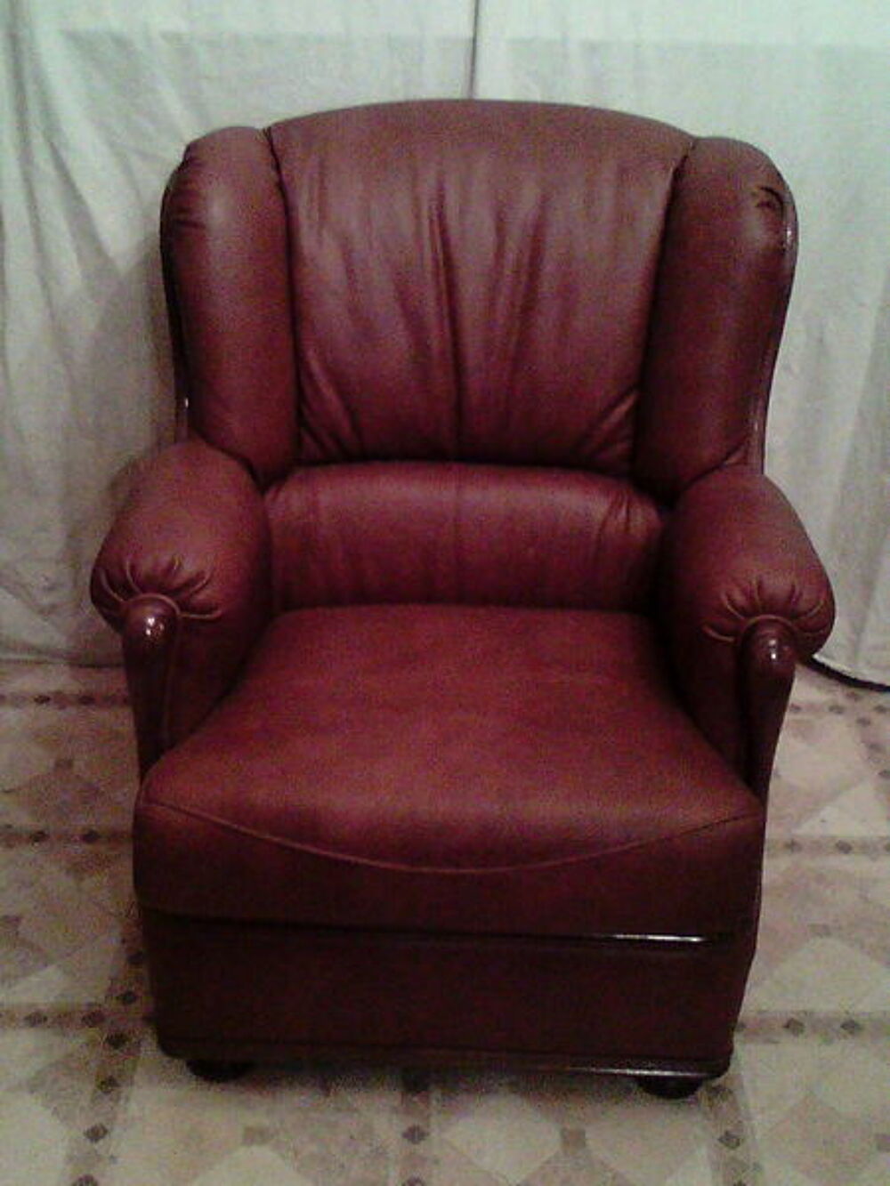 Canap&eacute; + 2 fauteuils cuir marron clair Meubles
