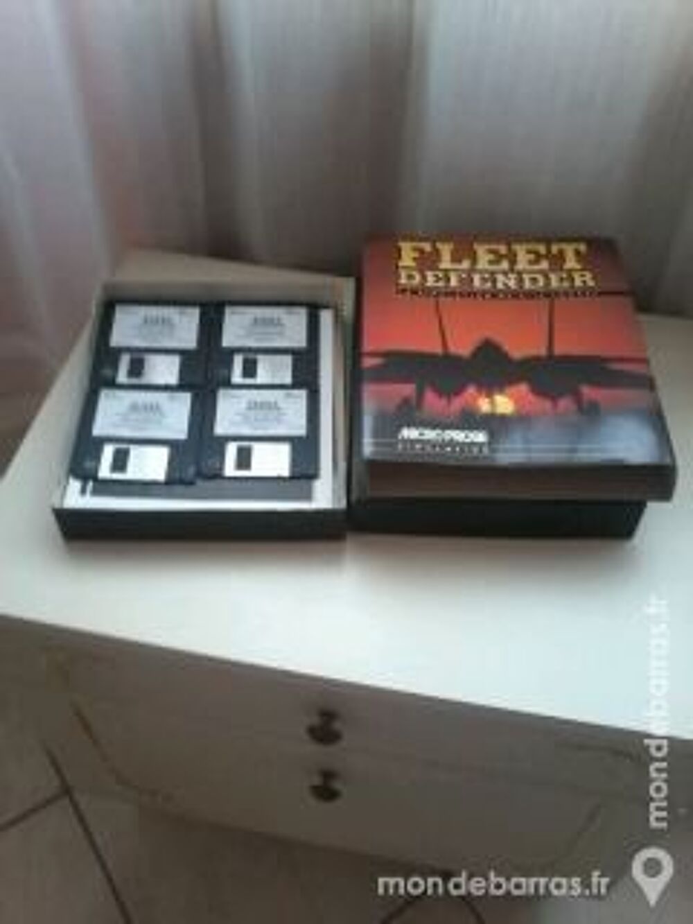 JEU AVEC DISQUETTES FLEET DEFENDER vintage Consoles et jeux vidéos