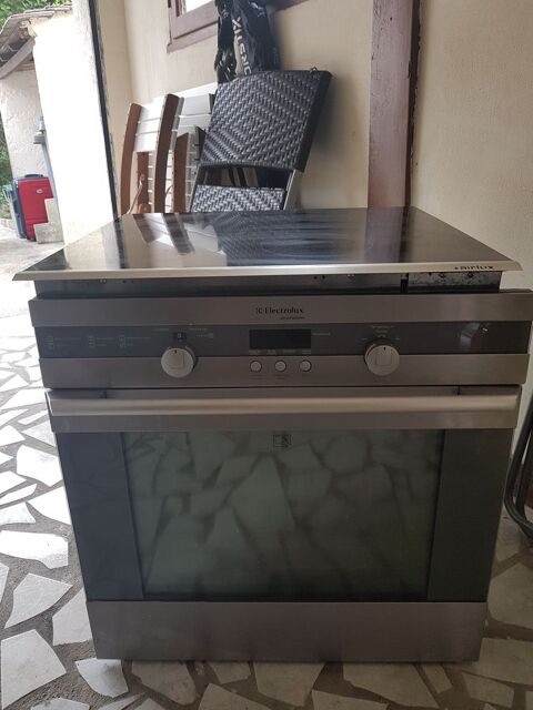 four encastre et plaque vitrocramique 70 Villiers-sur-Marne (94)