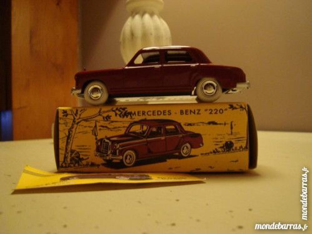 Mercedes 220 Bordeaux 1/43 CIJ Norev Neuf Boite Jeux / jouets