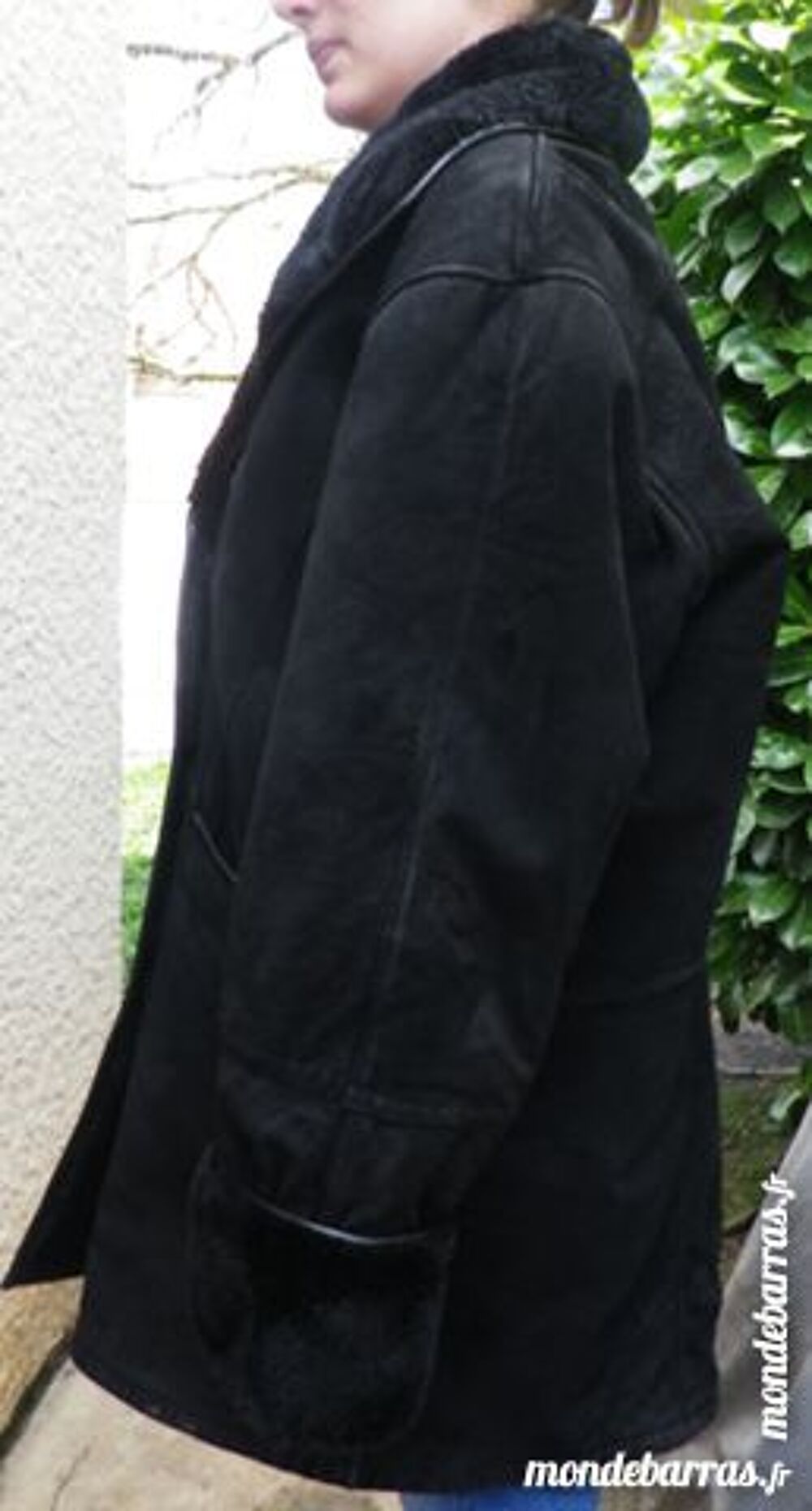 MANTEAU NOIR CROUTE DE PORC TAILLE 46 Vêtements