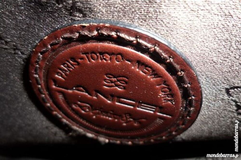 Sac &agrave; mains LANCEL griffe Maroquinerie
