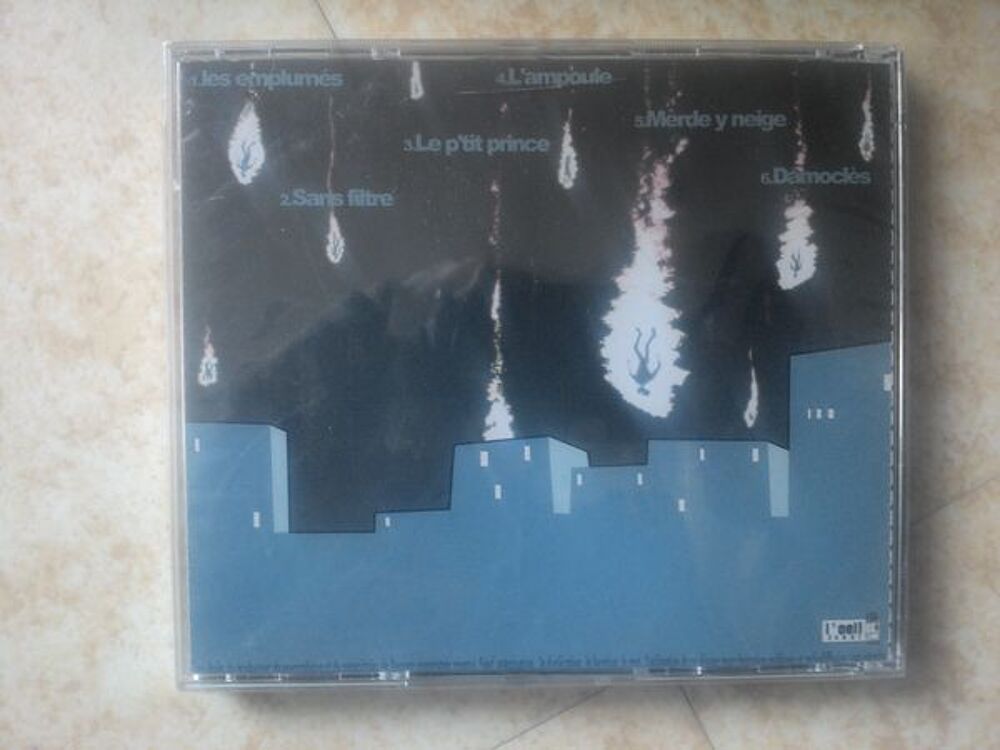 LA CLOPE
MERDE Y NEIGE CD et vinyles
