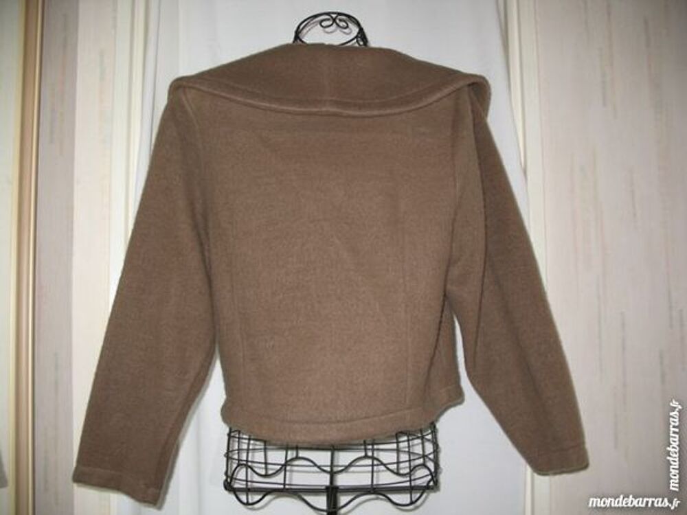Veste courte - T40 Vêtements