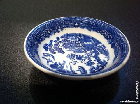 PETITE COUPELLE EN FA�ENCE BLANCHE ET BLEUE 10 Boulogne-Billancourt (92)