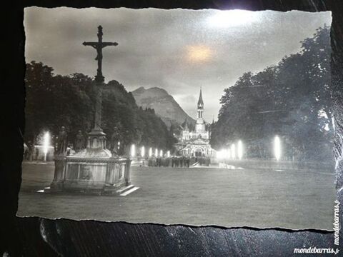 Carte postale Basilique N.D De Lourdes 1958 8 Bordeaux (33)