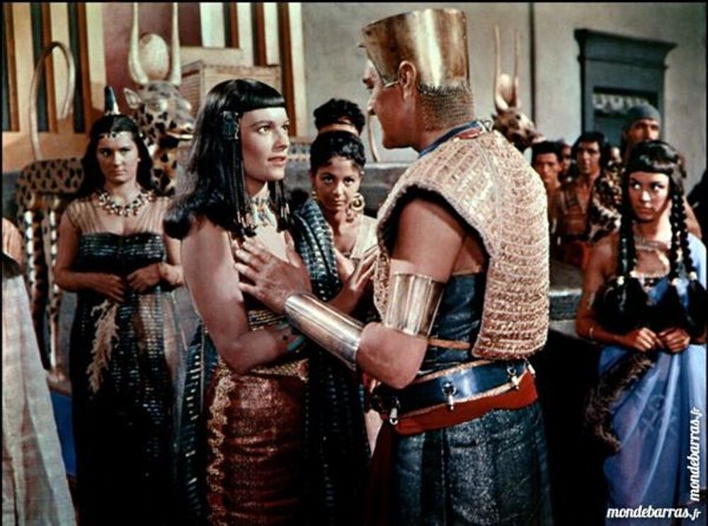 Dvd: La Terre des pharaons (242) DVD et blu-ray
