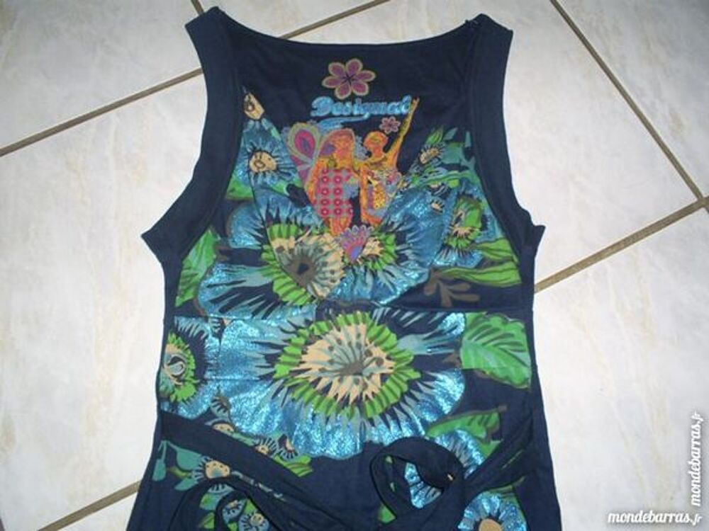 Robe DESIGUAL Taille S Vtements