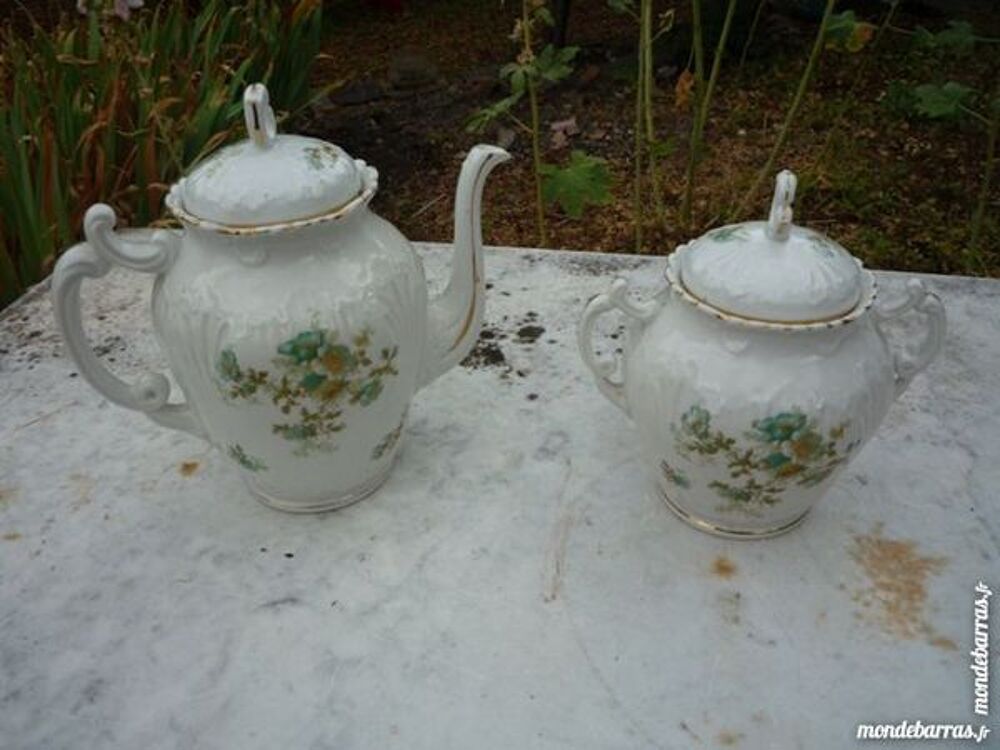 Cafeti&egrave;re/sucrier en porcelaine Cuisine