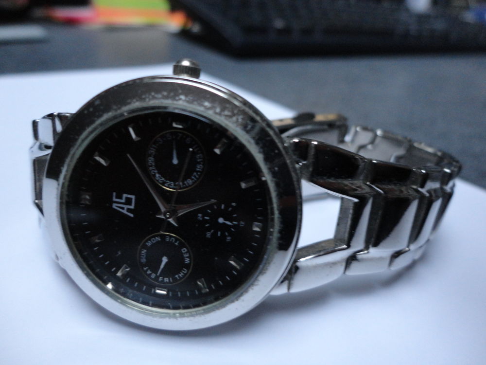 MONTRES A5 STAINLESS WATER ANCIENNES Bijoux et montres