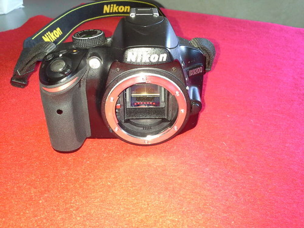 NIKON D3200 Photos/Video/TV