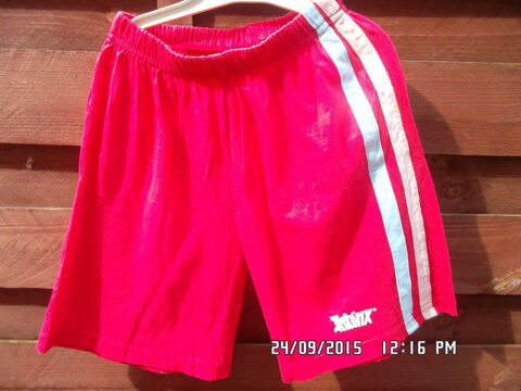 SHORT ROUGE ASTERIX*JUSTE 1E*KIKI60230 1 Chambly (60)