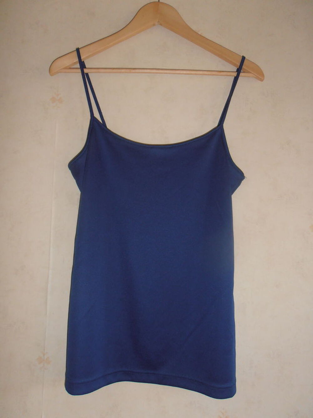 Tunique dentelle + top (80) Vêtements