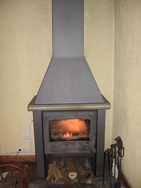 CHEMINEE-INSERT 350 Dampierre-sous-Bouhy (58)