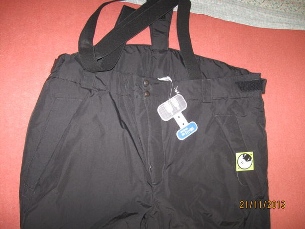 pantalon snowboard , ski neuf ! Sports