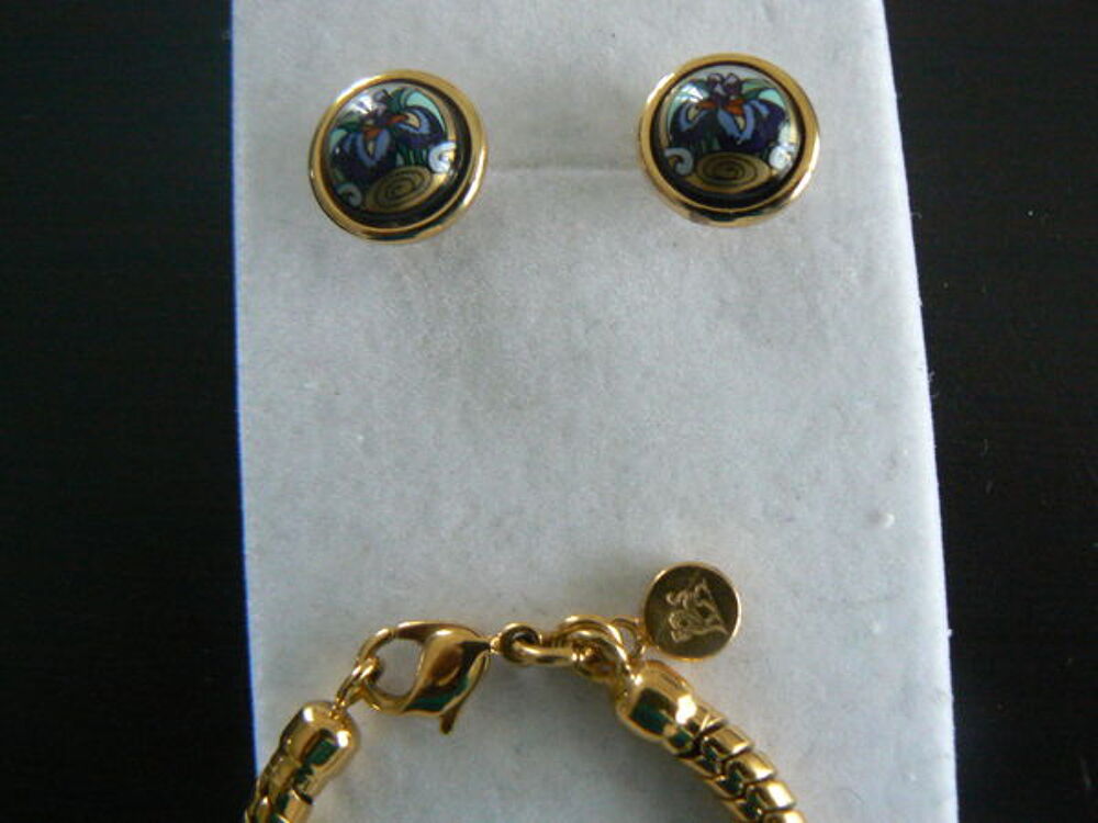 boucles d'oreille, cha&icirc;ne et pendentif bijoux Freywille Bijoux et montres